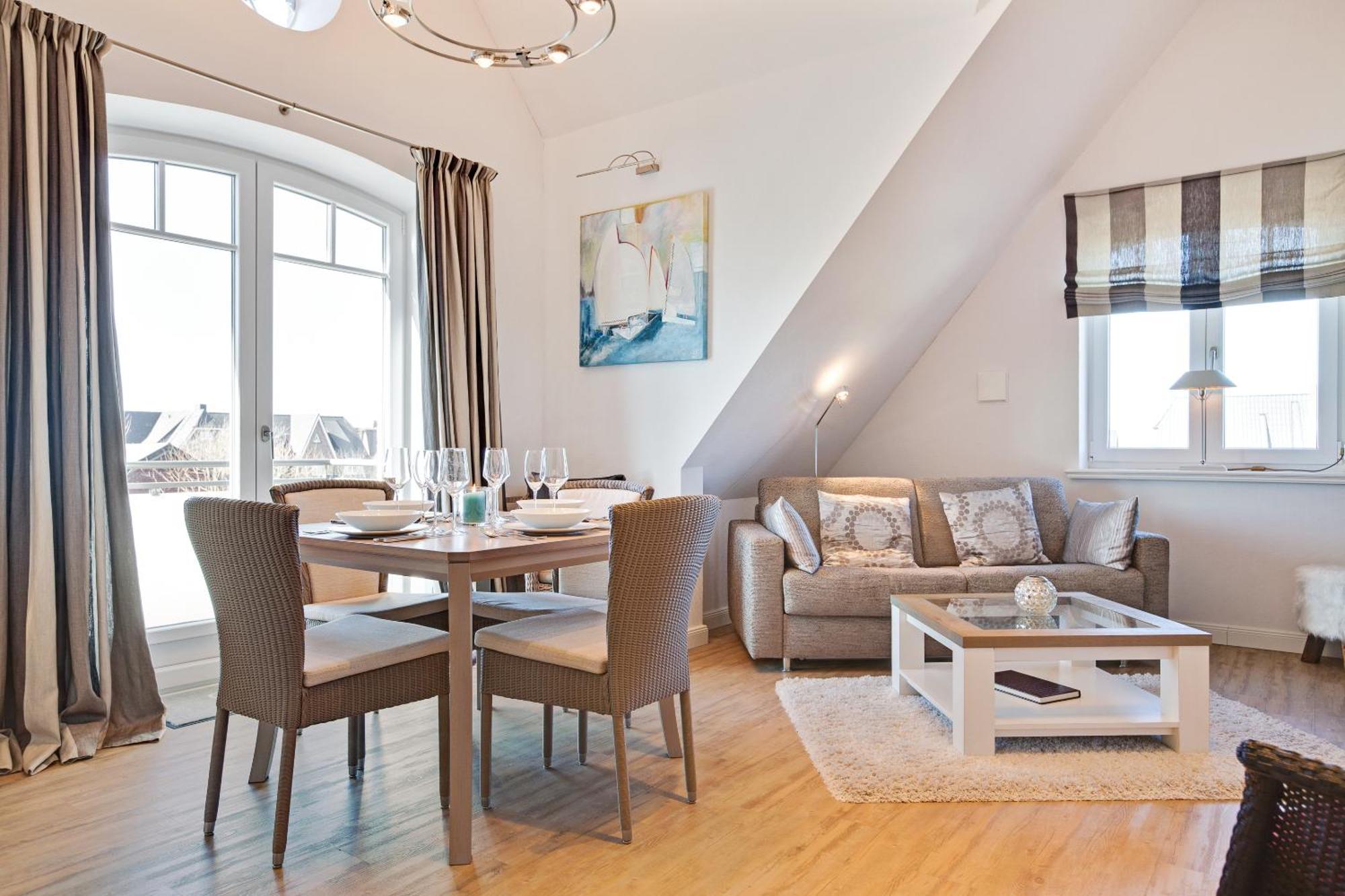 Berthin-bleeg, App. 10 Orphée Apartment